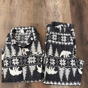 Old Navy Kids Pajama Set in Black and White